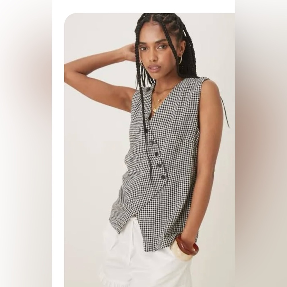 Abercrombie & Fitch Black and White Checkered Blouse